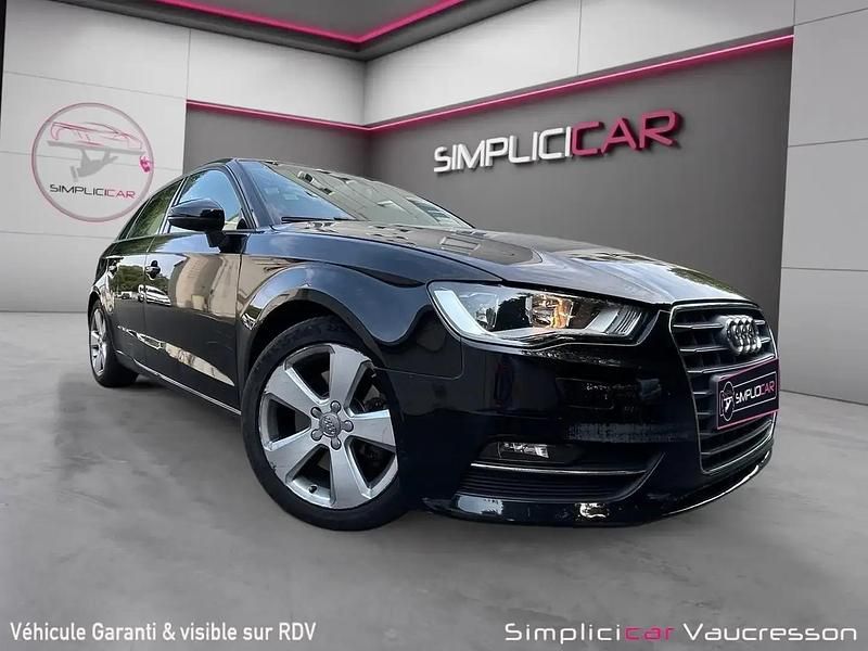 Noir Utilisé 2015 Audi A3 Ambition | 9 980 € (Prix juste) - Image 1/4