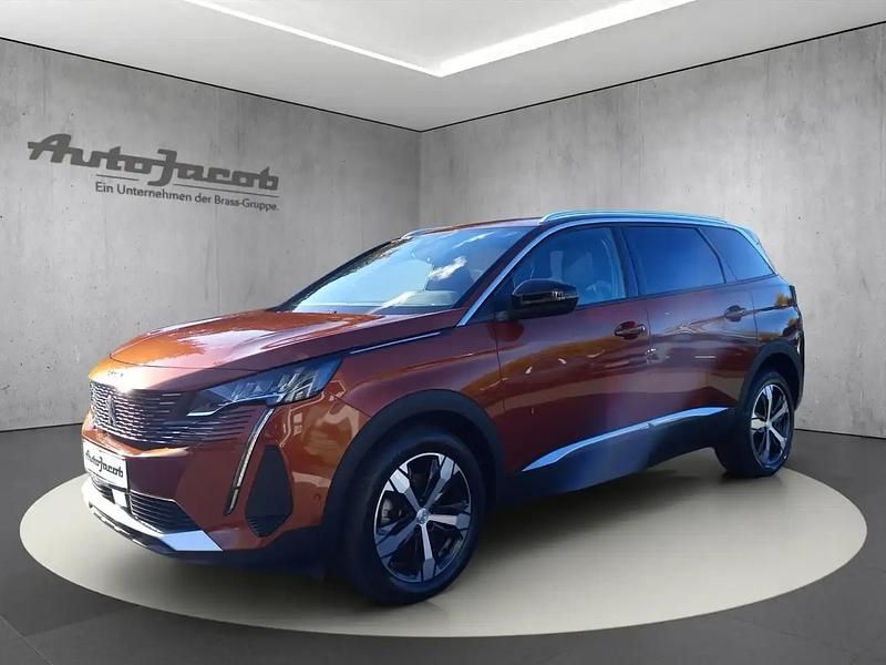 Brun Occasion 2023 Peugeot 5008 Allure SUV | 27 490 € (Bon prix) - Image 1/4