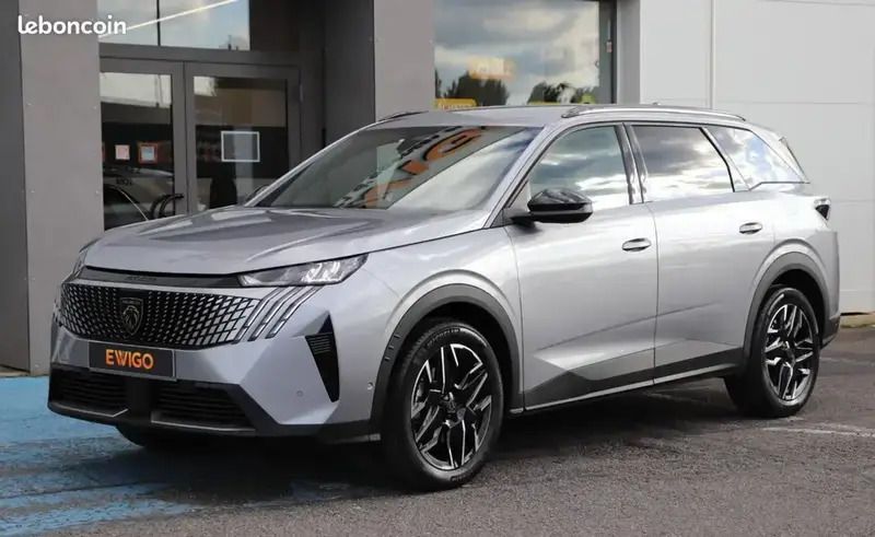 Gris Utilisé 2024 Peugeot 5008 Allure Monospace | 36 990 € - Image 1/4