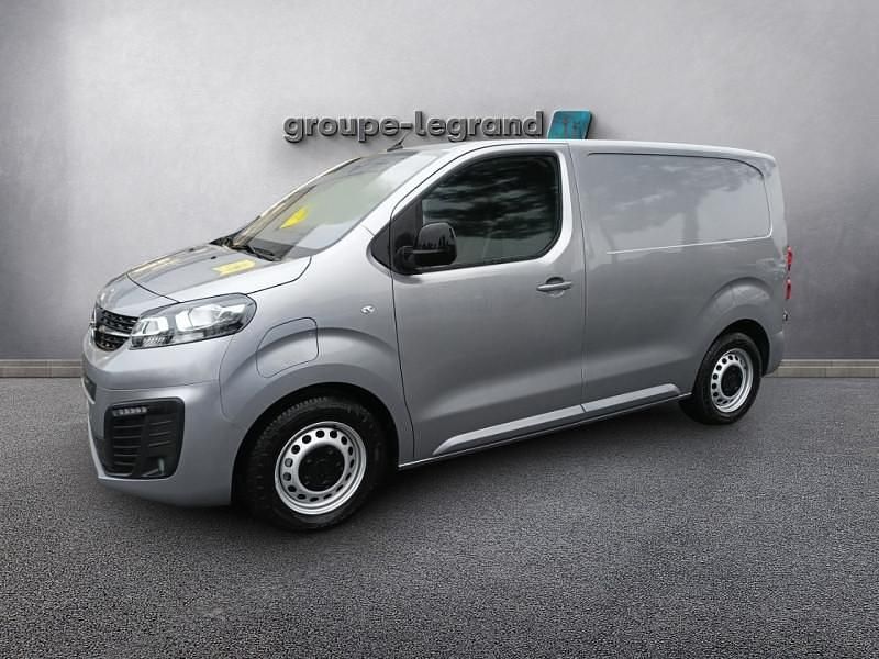 Utilisé 2023 Opel Vivaro-e Combi Van | 24 980 € - Image 1/4