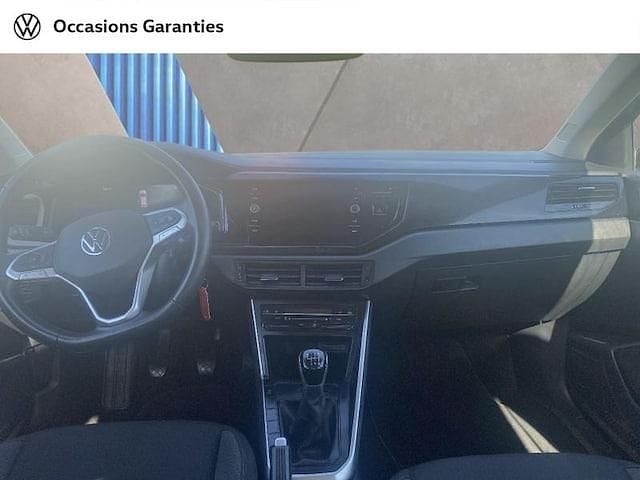 Image 3/4