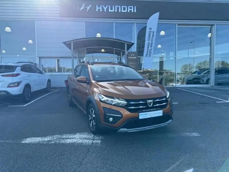 Orange Utilisé 2021 Dacia Sandero Comfort Citadine | 12 990 € (Prix juste) - Image 1/4