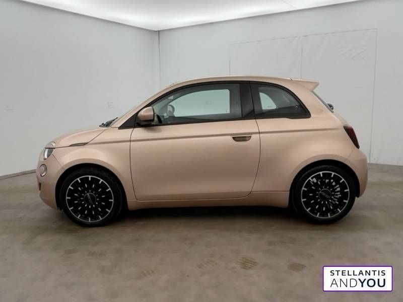 Occasion Fiat 500e 69 kW (95 ch) 2023 Rouge Berline