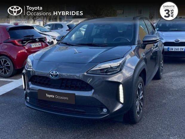 Gris Utilisé 2024 Toyota Yaris Hybrid Design | 23 990 € (Prix juste) - Image 1/4