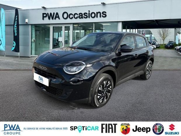 Rouge Nouvelle 2025 Fiat 600 | 26 400 € (Prix juste) - Image 1/4