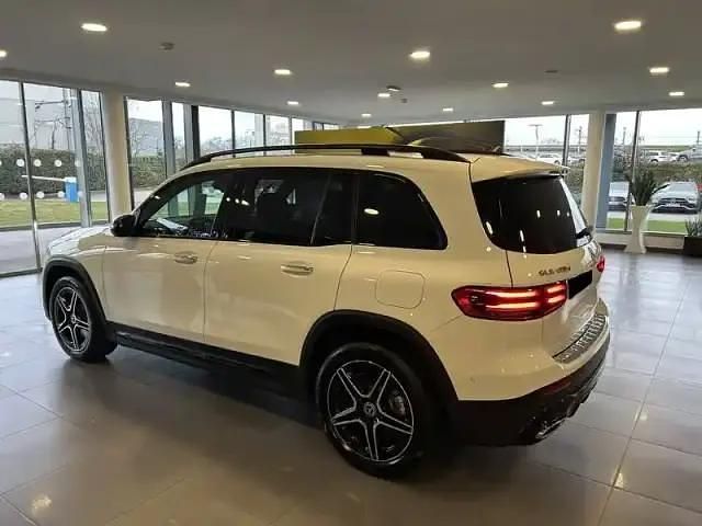 Occasion Mercedes GLB200 2025 Polar white SUV