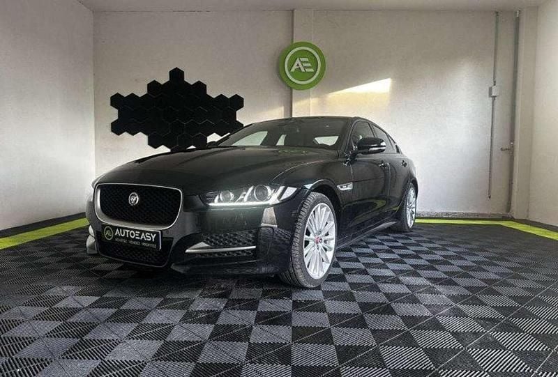 Occasion Jaguar XE R-Sport 181 ch (133 kW) 2017 Noir Berline