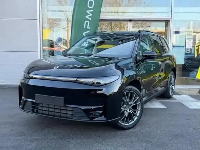 Noir métallique Occasion 2025 Leapmotor C10 SUV | 35 999 € (Prix juste) - Image 1/4