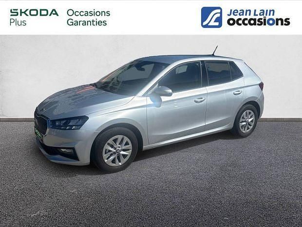 Gris Utilisé 2025 Skoda Fabia Selection | 19 990 € (Bon prix) - Image 1/4