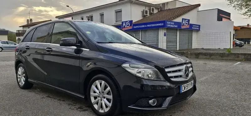 Utilisé 2013 Mercedes B180 Business Monospace | 8 900 € (Prix juste) - Image 1/4