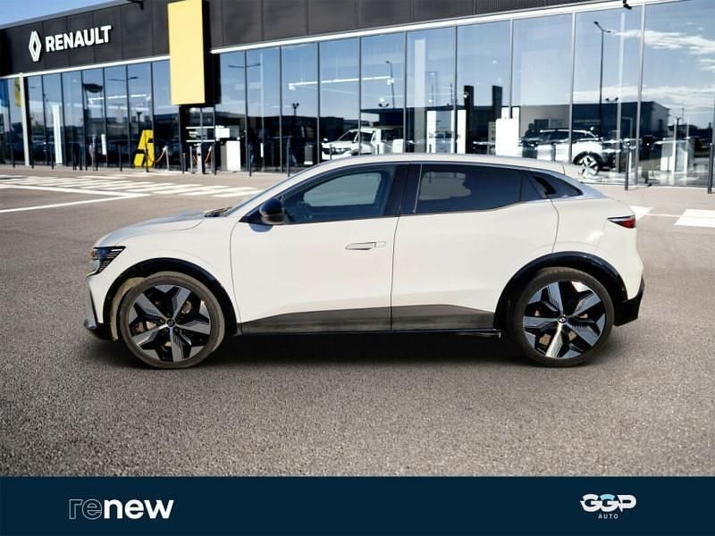 Occasion Renault Megane E-Tech Techno 161 kW (220 ch) 2022 Blanc Berline