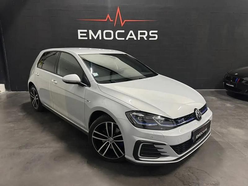Gris Occasion 2018 VW Golf VII GTE Citadine | 15 490 € - Image 1/4