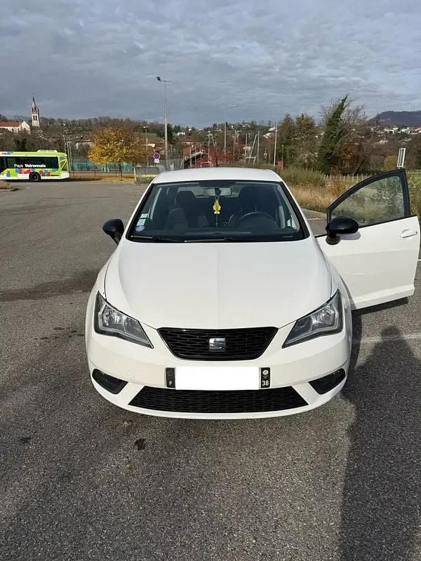 Blanc Occasion 2016 Seat Ibiza Style Berline | 7 800 € (Prix juste) - Image 1/4
