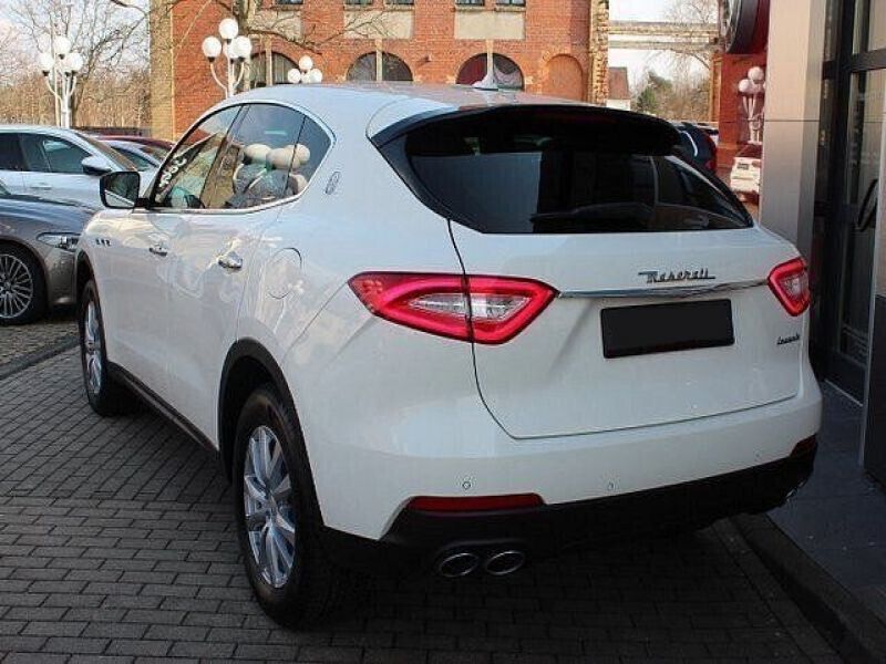Occasion Maserati Levante 275 ch (202 kW) 2016 Bla SUV