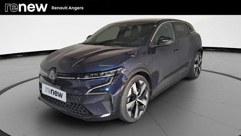 Bleu Utilisé 2023 Renault Mégane Techno Berline | 29 990 € (Prix assez cher) - Image 1/4