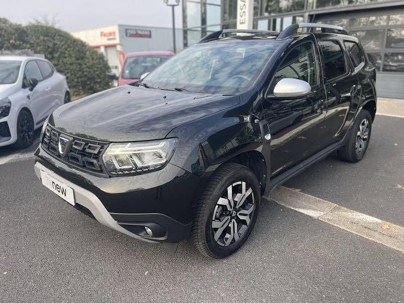 Noir Utilisé 2021 Dacia Duster Prestige SUV | 18 990 € (Prix juste) - Image 1/4