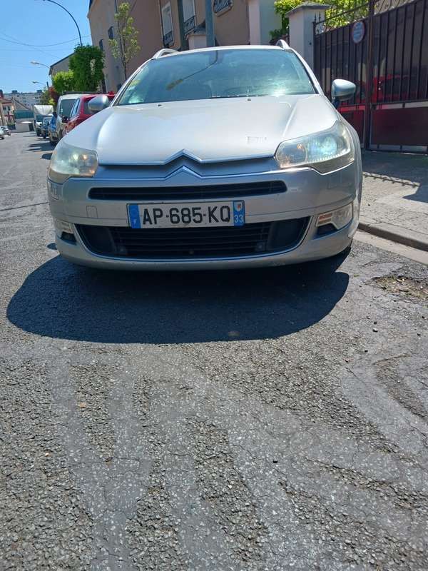 Image 3/4