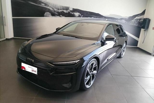 Noir mythique métallisé Utilisé 2025 Audi A6 e-tron S-Line Break | 84 899 € (Prix juste) - Image 1/4