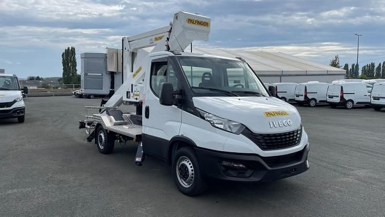 Utilisé 2022 Iveco Daily | 84 180 € - Image 1/1