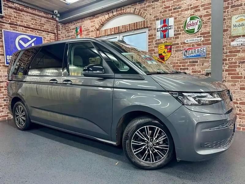 Gris Utilisé 2022 VW T7 Van | 38 970 € - Image 1/4