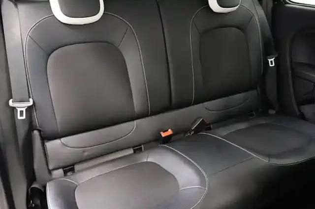 Occasion Renault Twingo Urban Night 65 ch (47 kW) 2023 Noir Citadine