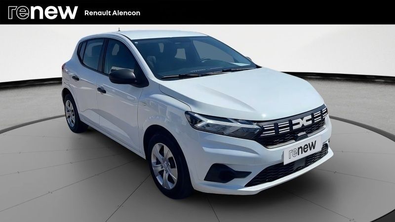 Blanc Utilisé 2023 Dacia Sandero Essentiel Citadine | 13 491 € (Bon prix) - Image 1/4