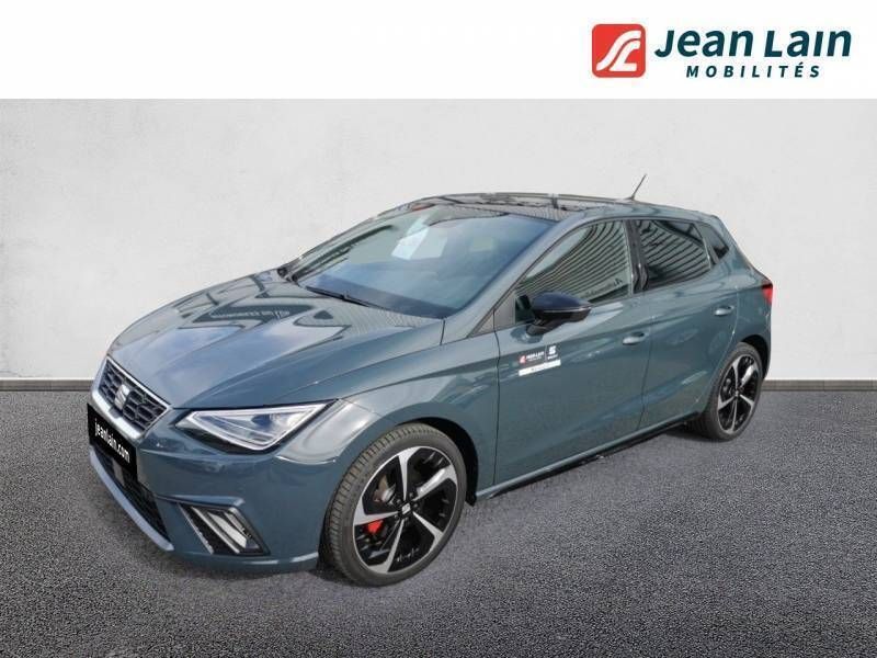 Bleu Utilisé 2025 Seat Ibiza FR Berline | 34 085 € - Image 1/4