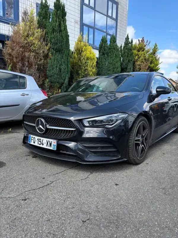 Noir Occasion 2020 Mercedes CLA180 AMG line Berline | 33 000 € (Prix cher) - Image 1/4