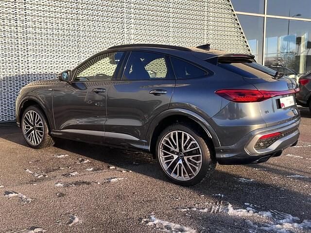 Nouvelle Audi Q5 Sportback S-Line 204 ch (150 kW) 2025 Gris daytona nacré SUV