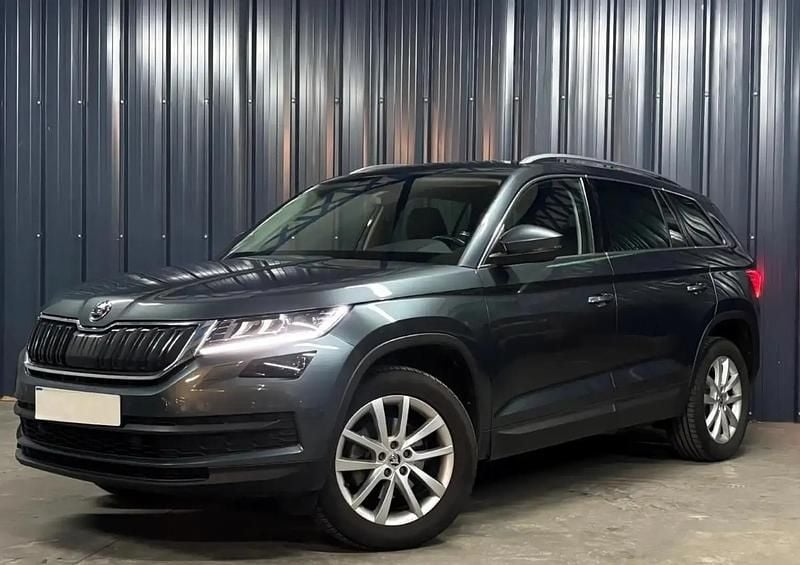 Gris Occasion 2021 Skoda Kodiaq Style SUV | 22 990 € (Prix juste) - Image 1/4