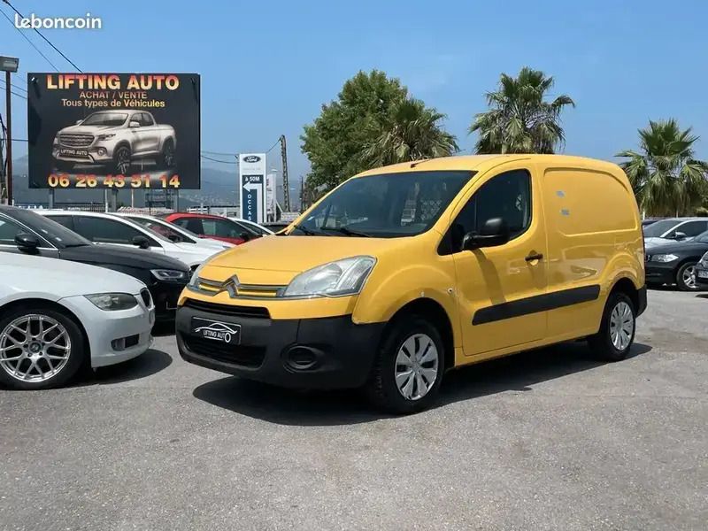 Jaune Utilisé 2014 Citroën Berlingo Monospace | 6 990 € (Super prix) - Image 1/4