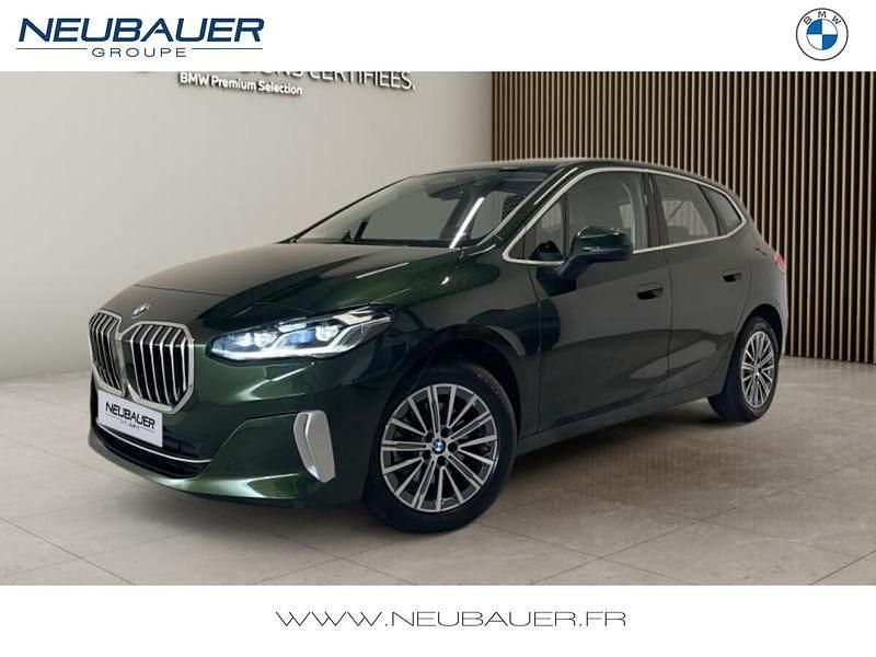 Sanremo green métallisé Utilisé 2022 BMW 218 Luxury Line Break | 28 490 € (Prix juste) - Image 1/4