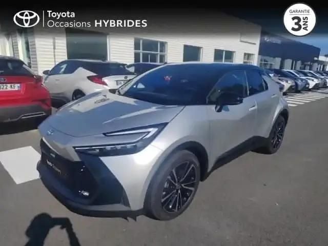 Gris argent métallisé biton Utilisé 2025 Toyota C-HR SUV | 39 990 € - Image 1/4