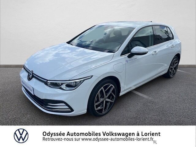 Utilisé 2024 VW Golf VIII Style | 35 490 € (Prix cher) - Image 1/4