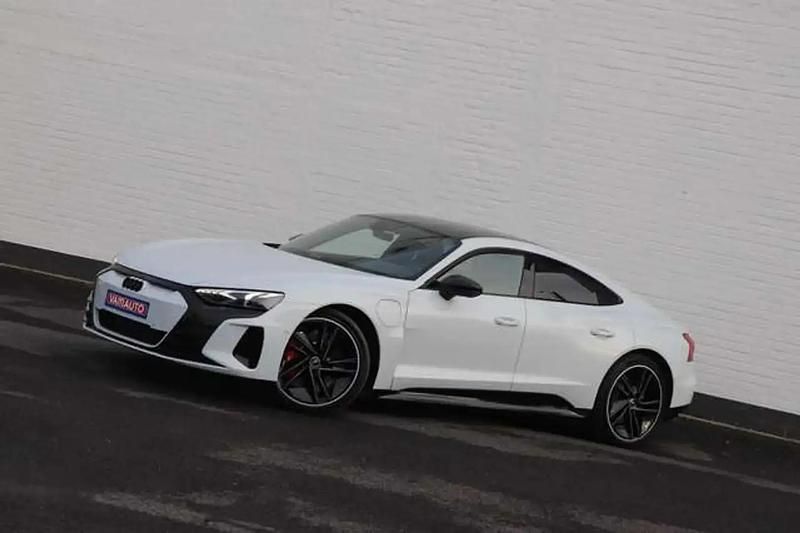 Occasion Audi e-tron GT quattro Sport 439 kW (598 ch) 2023 Gris Berline