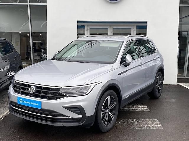 Utilisé 2024 VW Tiguan SUV | 35 900 € (Prix juste) - Image 1/4