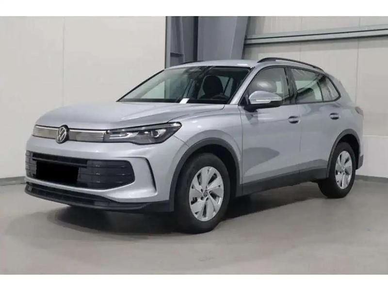 Argent Utilisé 2024 VW Tiguan SUV | 32 717 € (Super prix) - Image 1/4