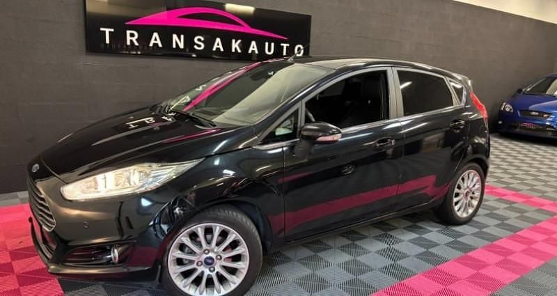 Noir Utilisé 2013 Ford Fiesta Titanium X Citadine | 5 990 € (Prix juste) - Image 1/4