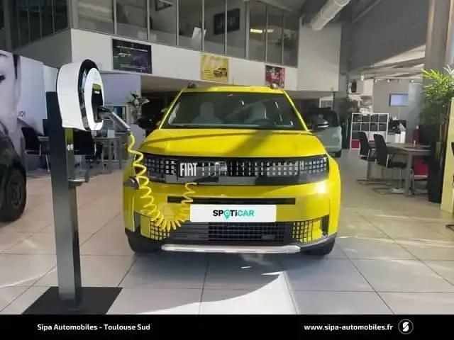 Occasion Fiat Grande Panda La Prima 100 kW (136 ch) 2025 Jaune Citadine