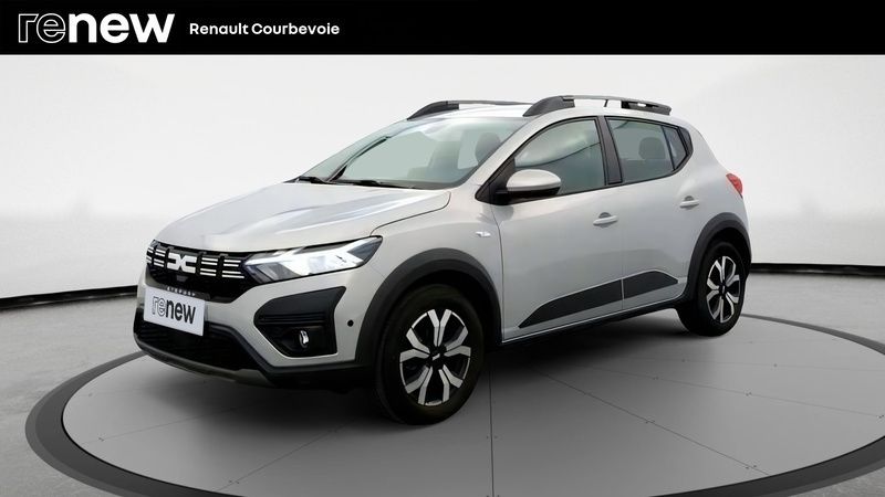 Gris Utilisé 2024 Dacia Sandero Citadine | 16 890 € (Prix juste) - Image 1/3