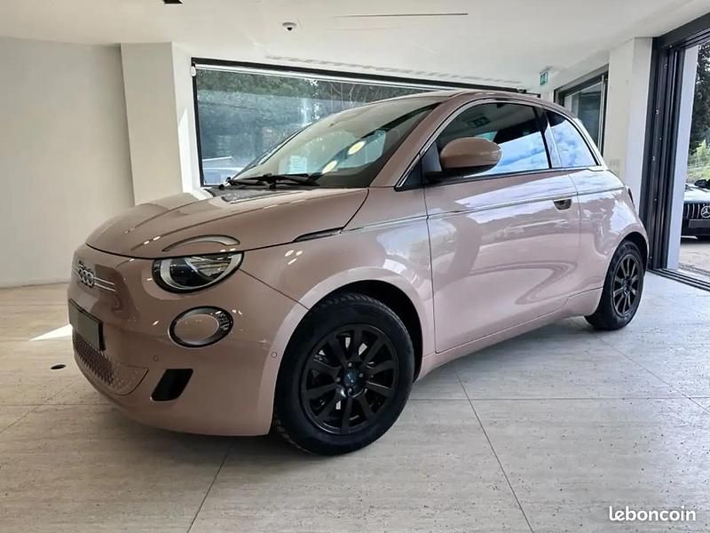 Utilisé 2023 Fiat 500e La Prima Citadine | 16 990 € (Bon prix) - Image 1/4