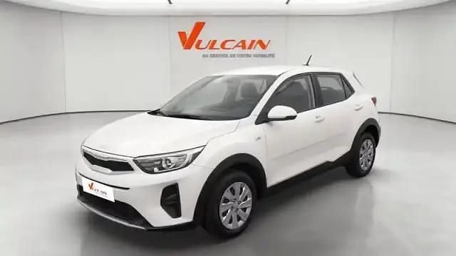 Blanc Occasion 2023 Kia Stonic Motion SUV | 15 990 € (Prix juste) - Image 1/4