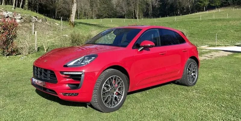 Rouge Utilisé 2017 Porsche Macan SUV | 49 000 € (Prix assez cher) - Image 1/4