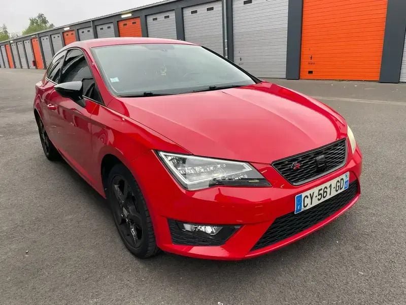 Rouge Utilisé 2013 Seat Leon SC Style Citadine | 7 500 € - Image 1/4