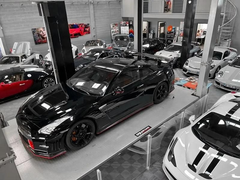 Noir Occasion 2015 Nissan GT-R Nismo Coupé | 169 900 € (Prix juste) - Image 1/4