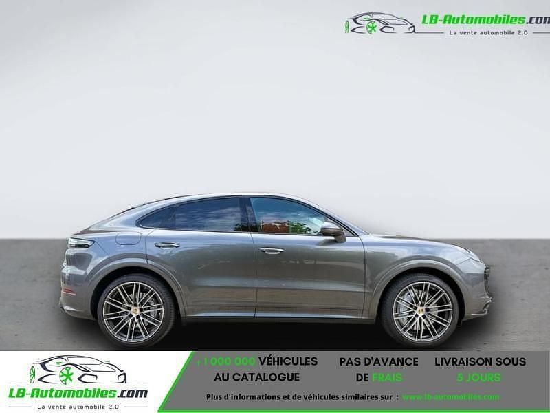 Utilisé 2022 Porsche Cayenne Turbo SUV | 144 500 € (Prix juste) - Image 1/2