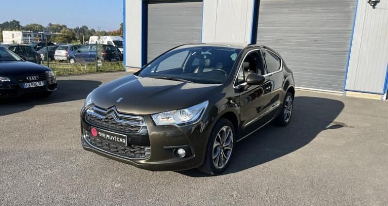 Brun Utilisé 2015 Citroën DS4 Sport Chic Citadine | 9 990 € - Image 1/4