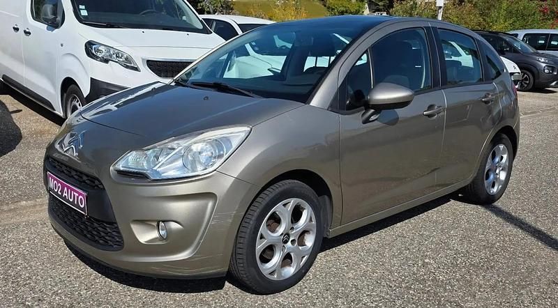 Utilisé 2010 Citroën C3 Exclusive Citadine | 3 990 € (Prix juste) - Image 1/4