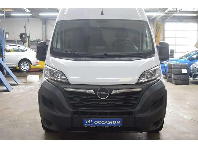 Blanc Occasion 2023 Opel Movano Van | 24 900 € (Bon prix) - Image 1/4