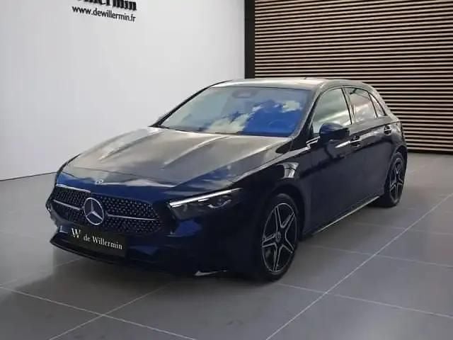 Noir Utilisé 2024 Mercedes A250 Berline | 42 900 € - Image 1/4